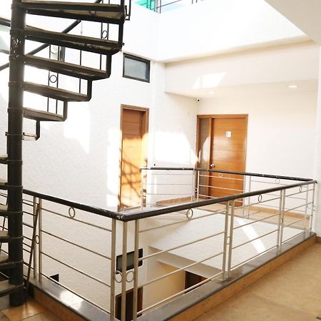 Hotel H26 Чандигарх Экстерьер фото